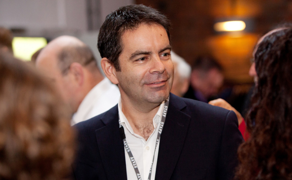 Simon Roberts